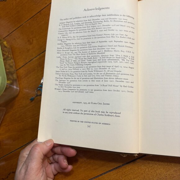 Signed First Edition: A History of Doll Houses by Flora Gill Jacobs - Picture 7 of 12